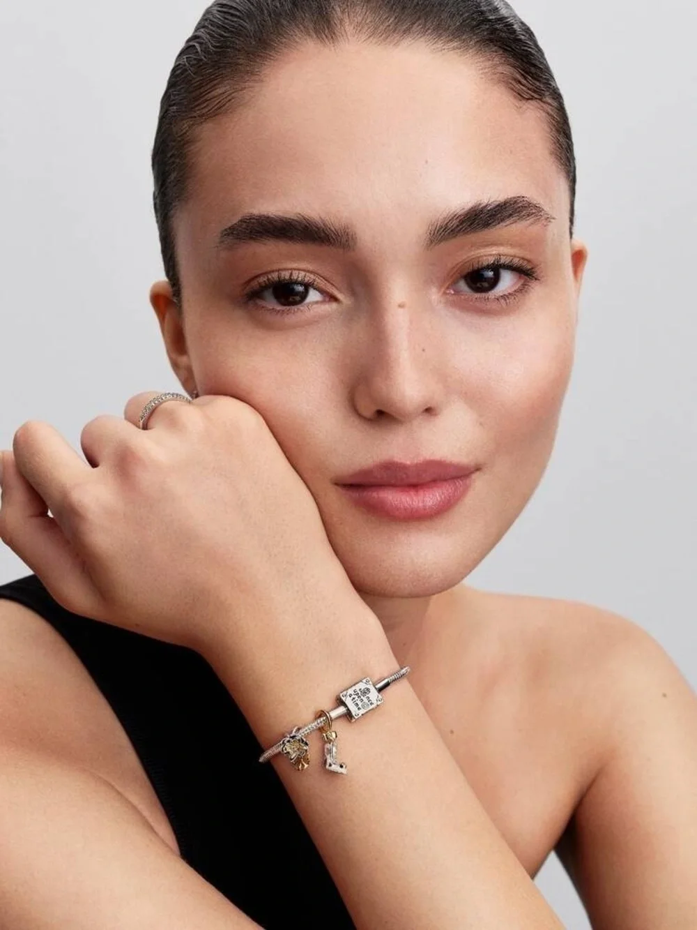 Pandora Disney Princess Tiana Water Lily Charm